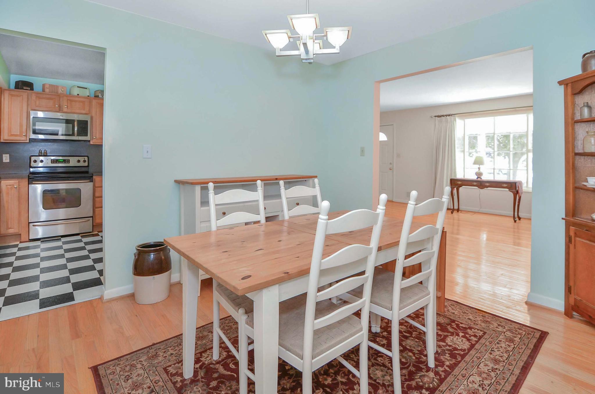 MIS-JAN ESTATES - Residential