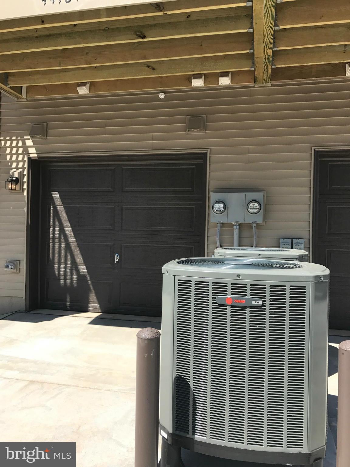 ONE LOUDOUN - Residential Lease