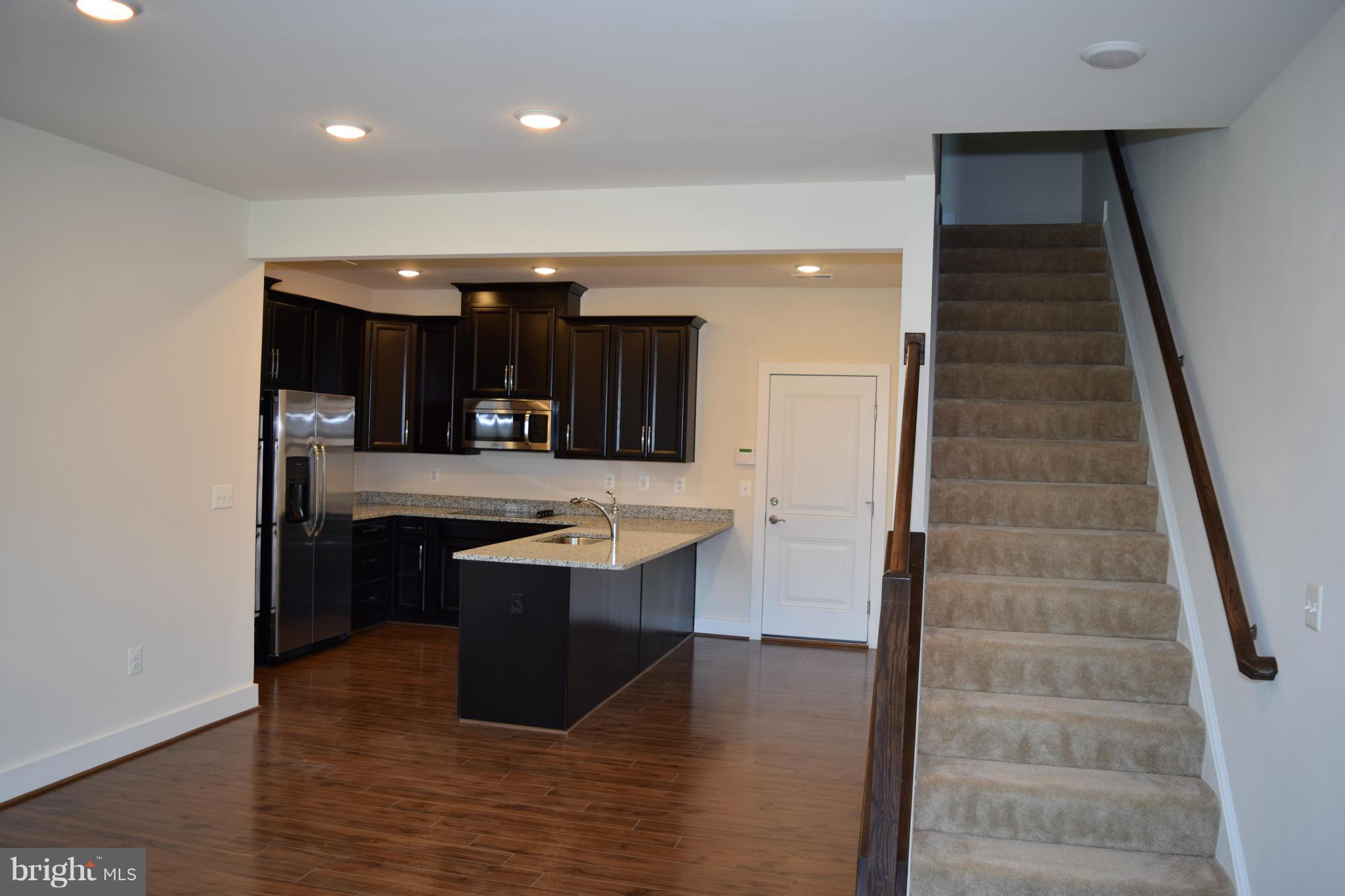 ONE LOUDOUN - Residential Lease