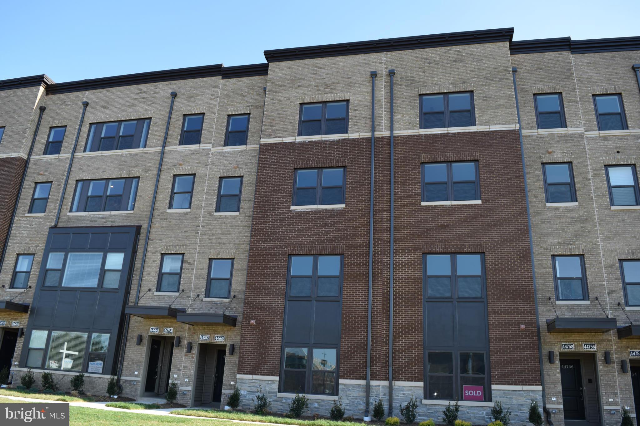 ONE LOUDOUN - Residential Lease