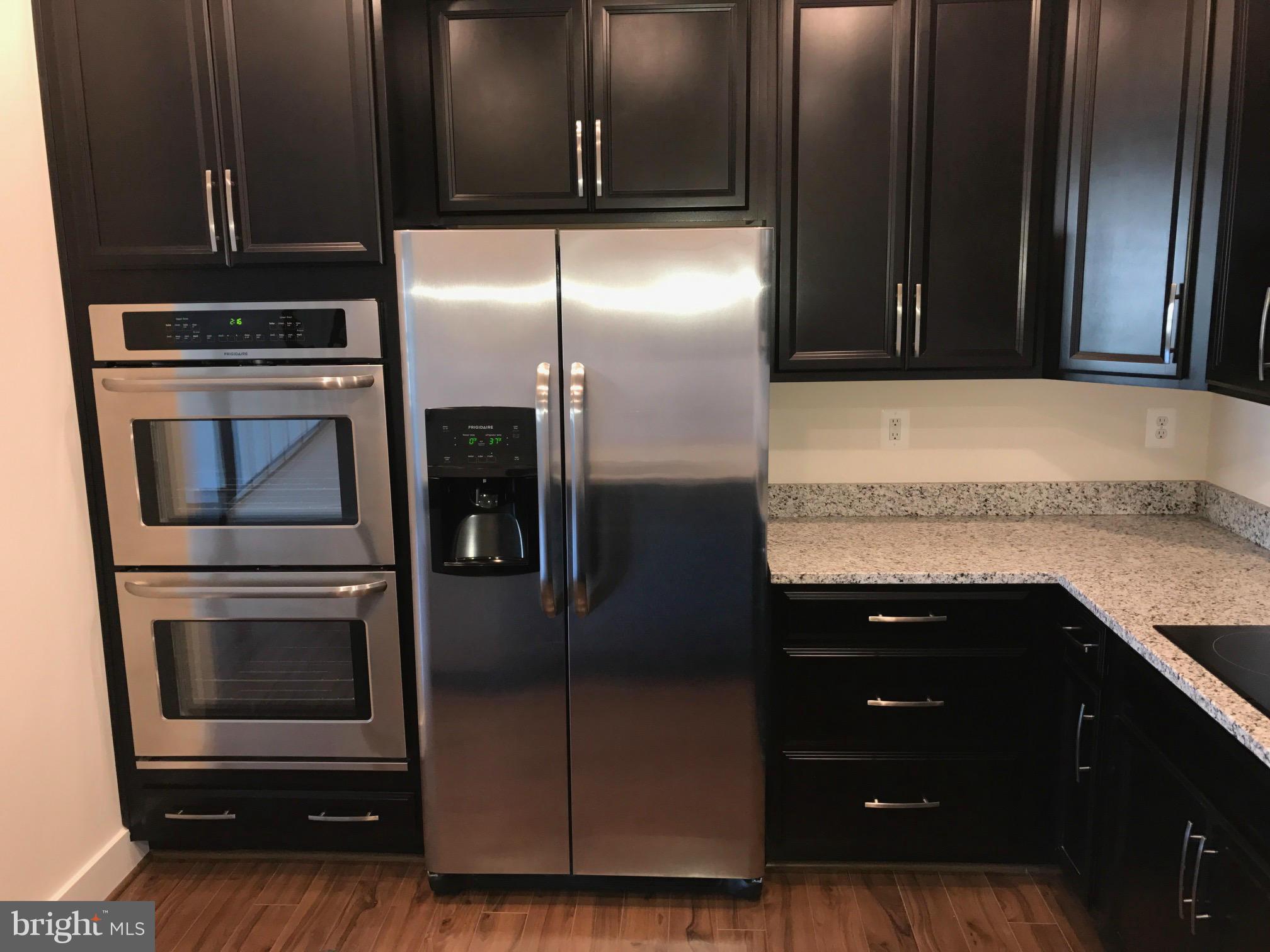 ONE LOUDOUN - Residential Lease