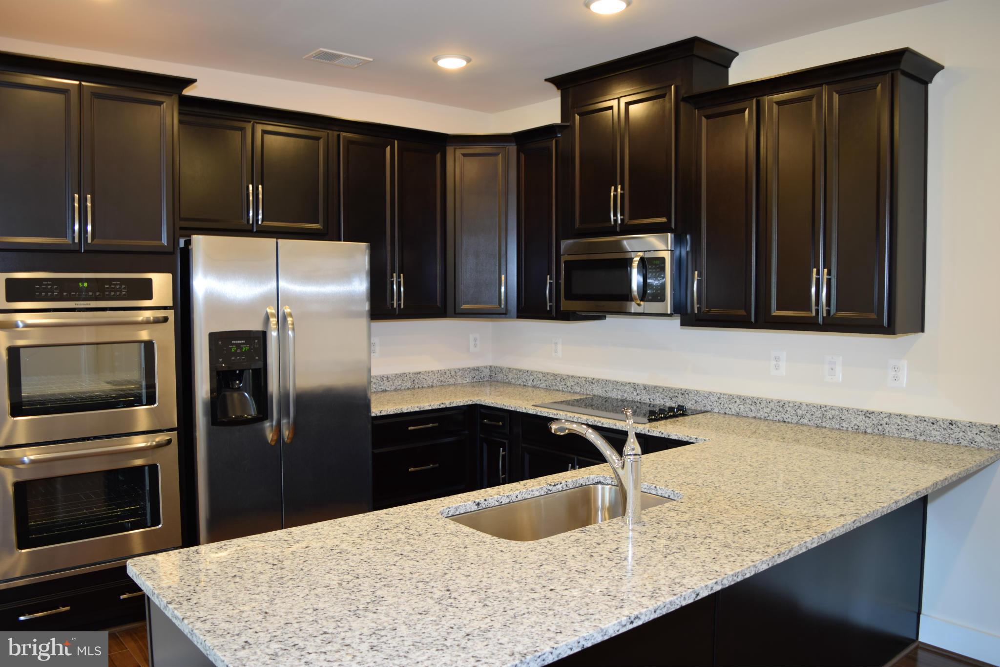 ONE LOUDOUN - Residential Lease