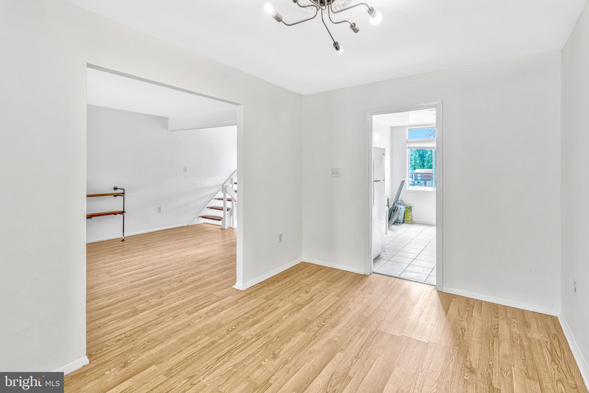 LAKE RIDGE - Residential