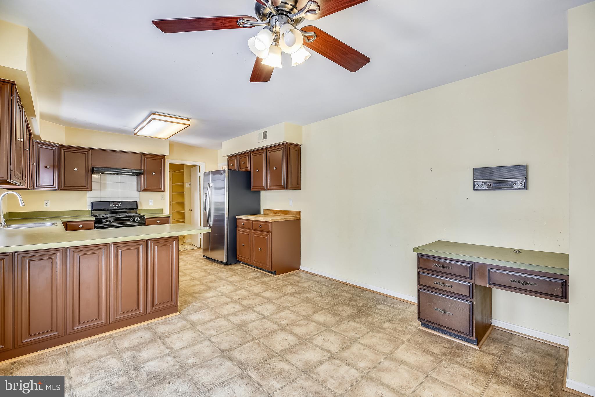 GLEN MILL VILLAGE - Residential