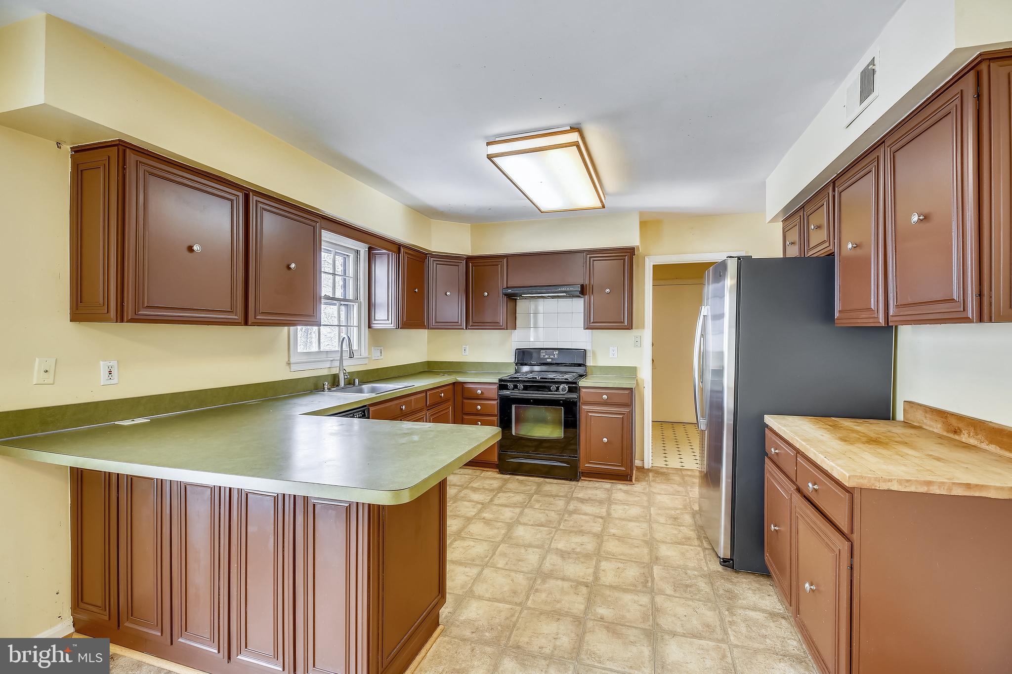 GLEN MILL VILLAGE - Residential