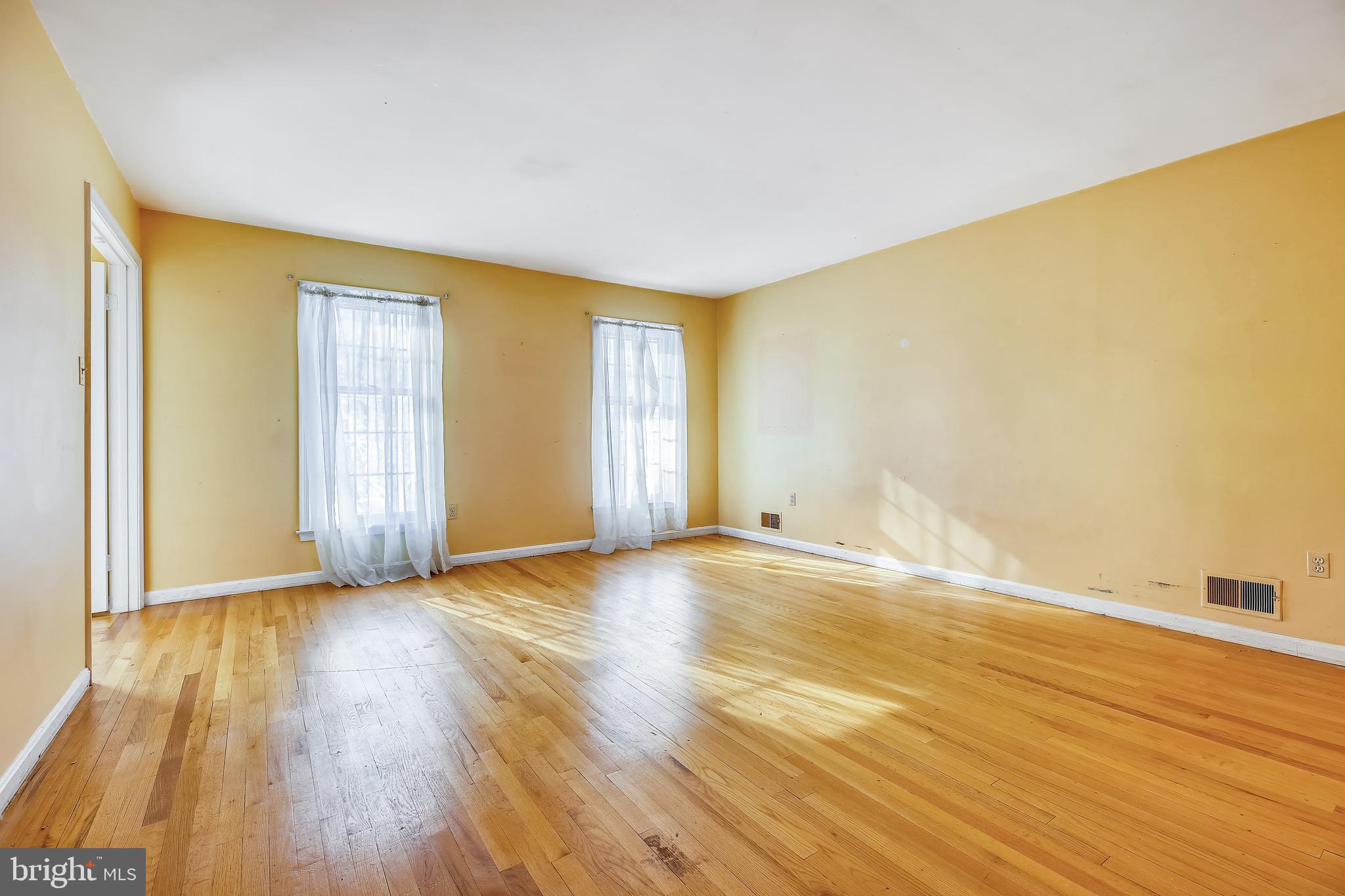 GLEN MILL VILLAGE - Residential