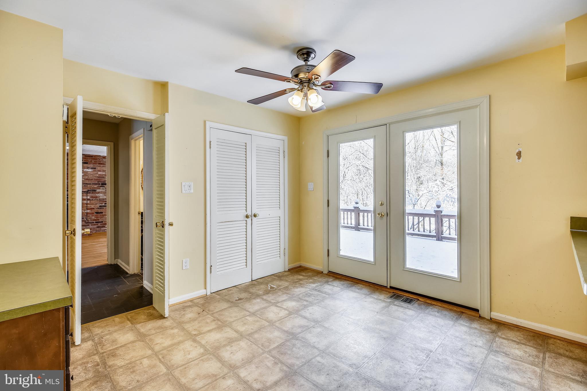 GLEN MILL VILLAGE - Residential