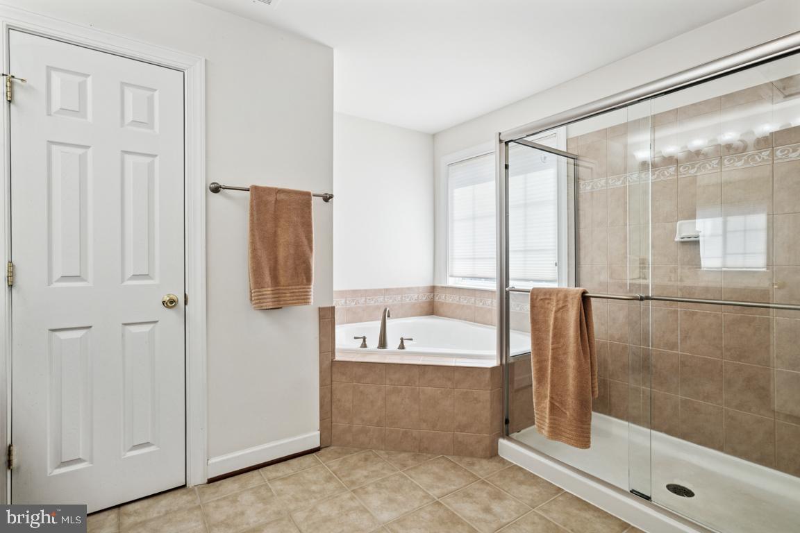 COPPERMINE CROSSING - Residential