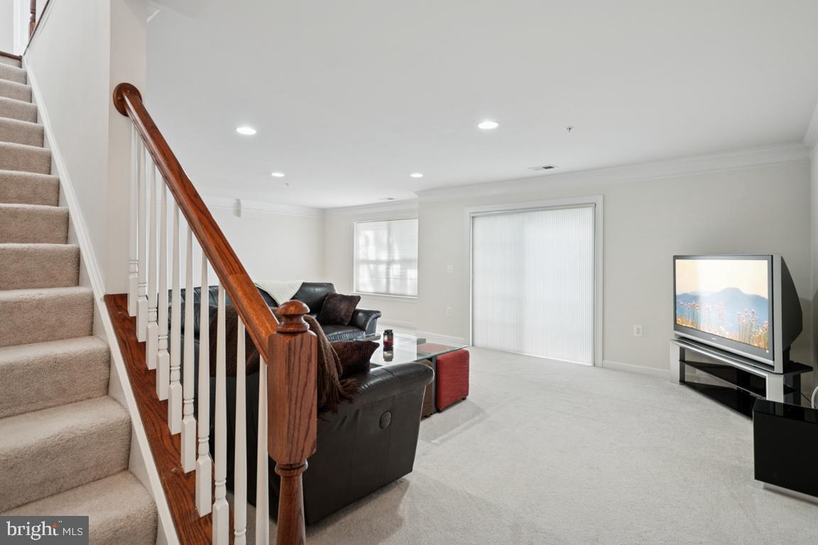 COPPERMINE CROSSING - Residential