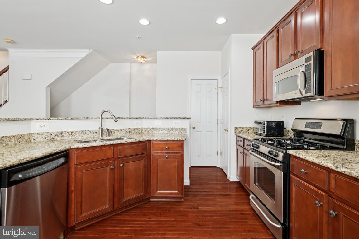 2529 PASCAL PLACE