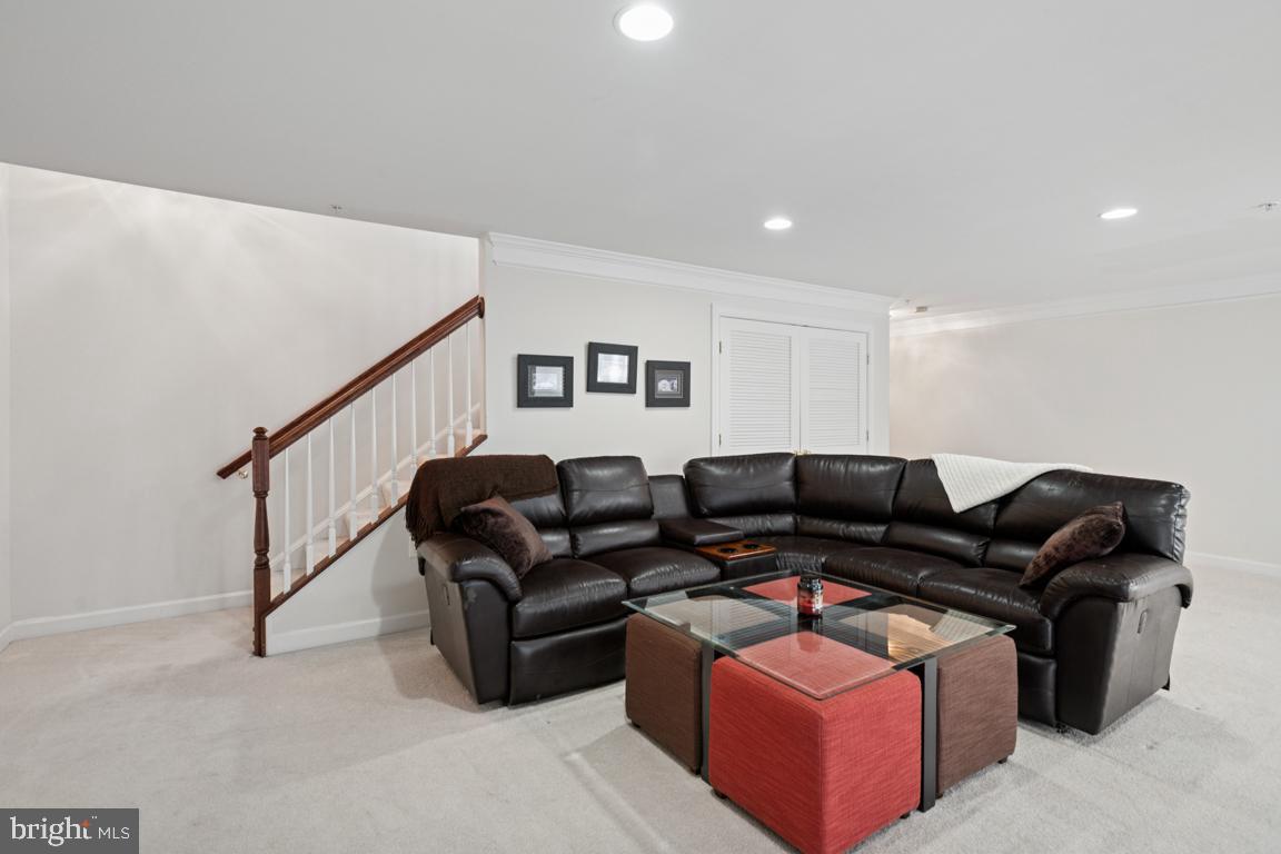 COPPERMINE CROSSING - Residential