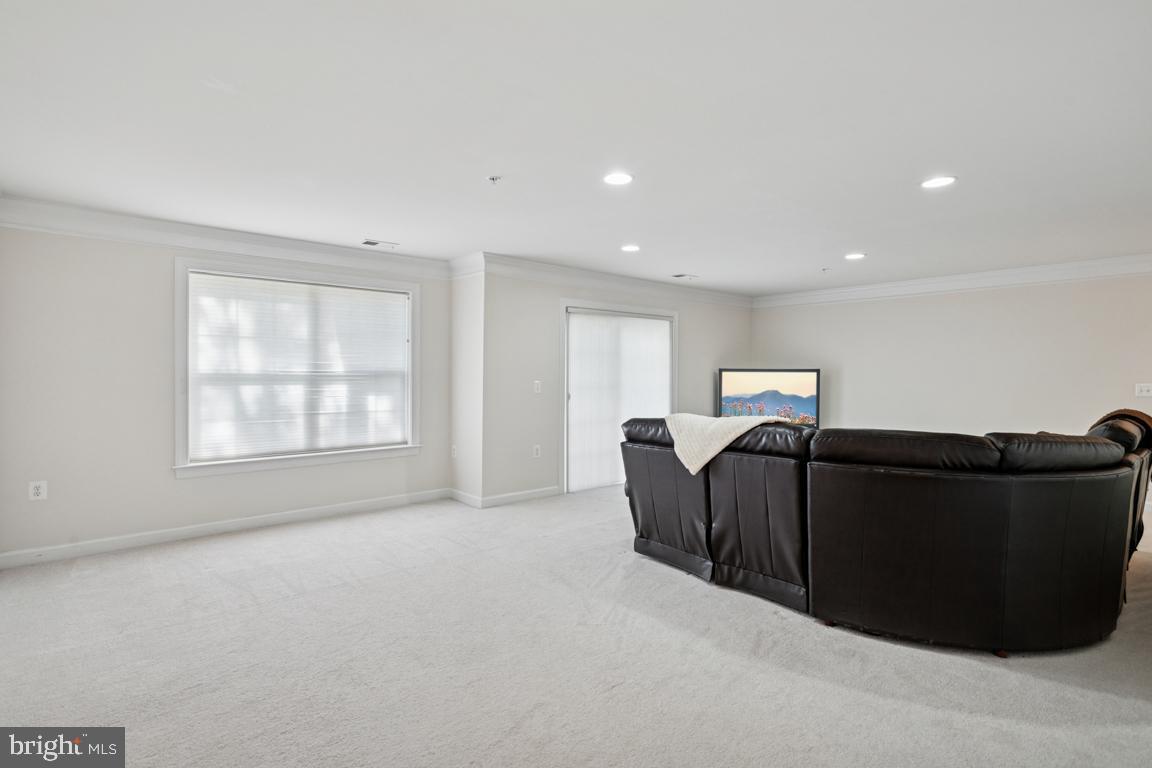 COPPERMINE CROSSING - Residential