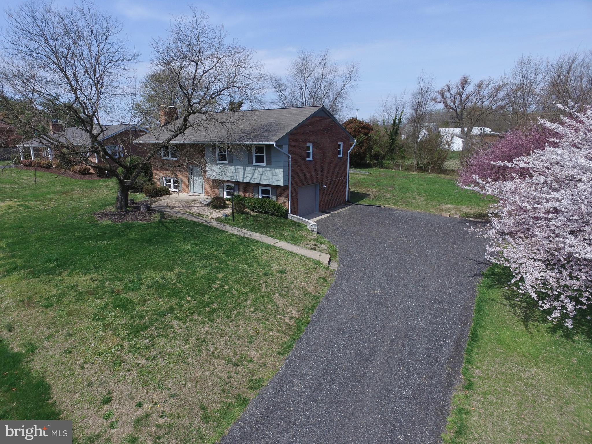 SHERATON HILLS - Residential