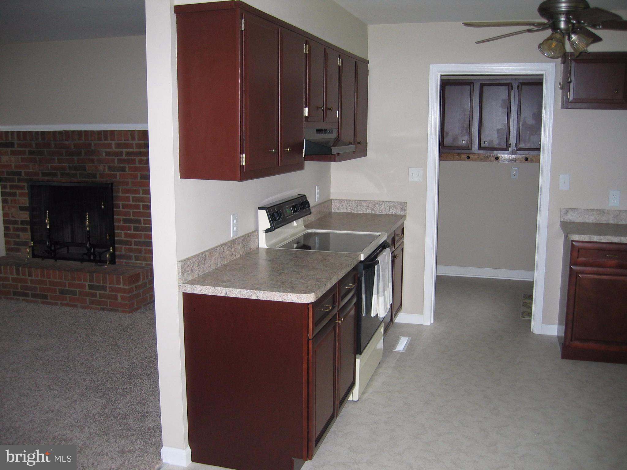 SHERATON HILLS - Residential