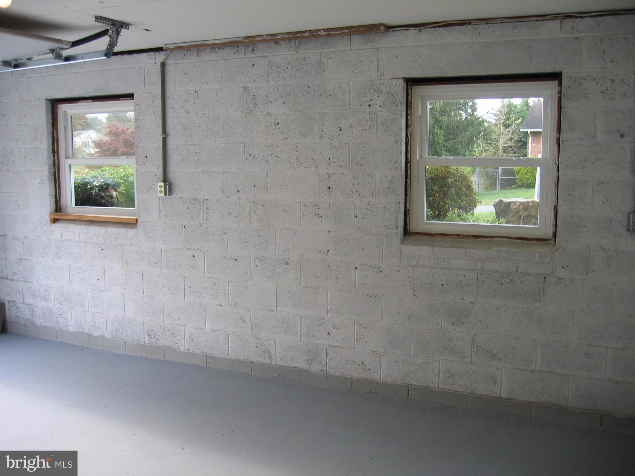 SHERATON HILLS - Residential