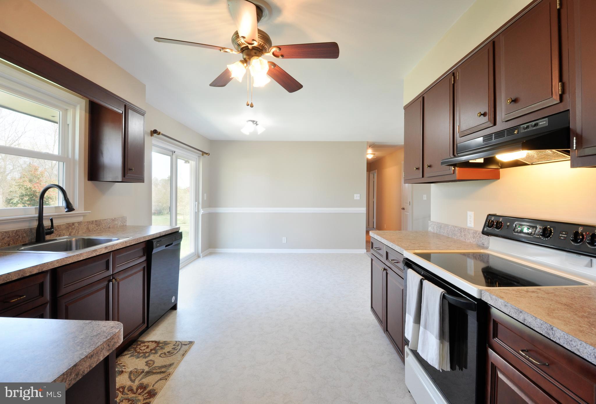 SHERATON HILLS - Residential