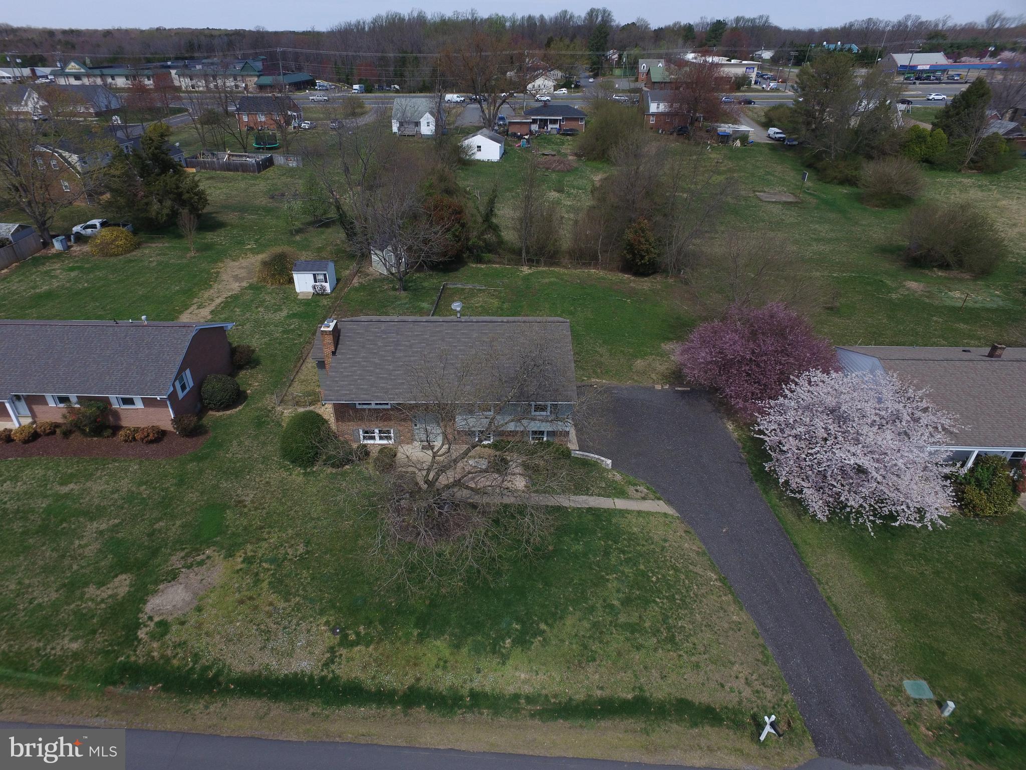 SHERATON HILLS - Residential