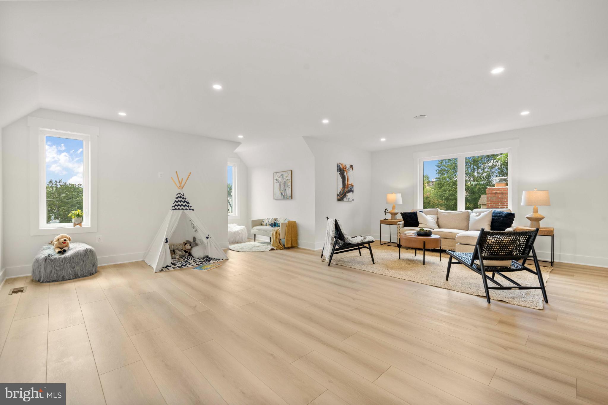 CHERRYDALE - Residential