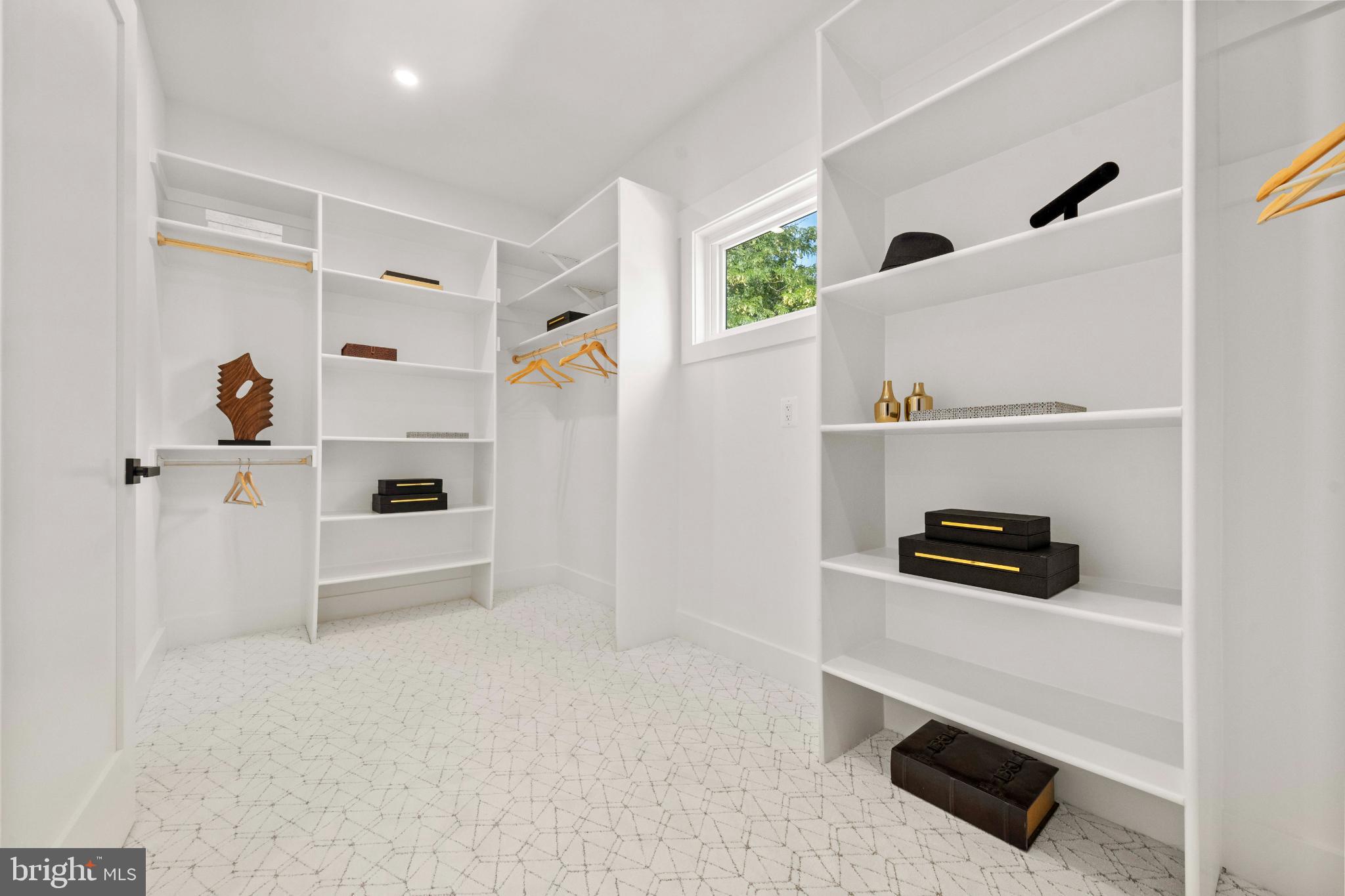 CHERRYDALE - Residential