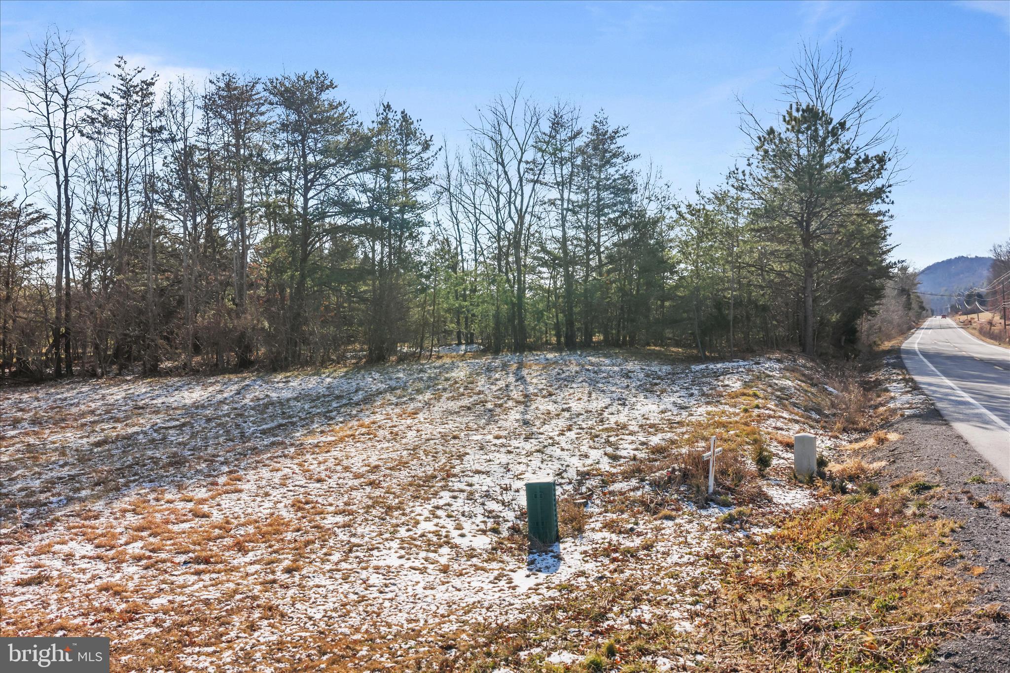 522 BUSINESS PARK - Commercial Sale