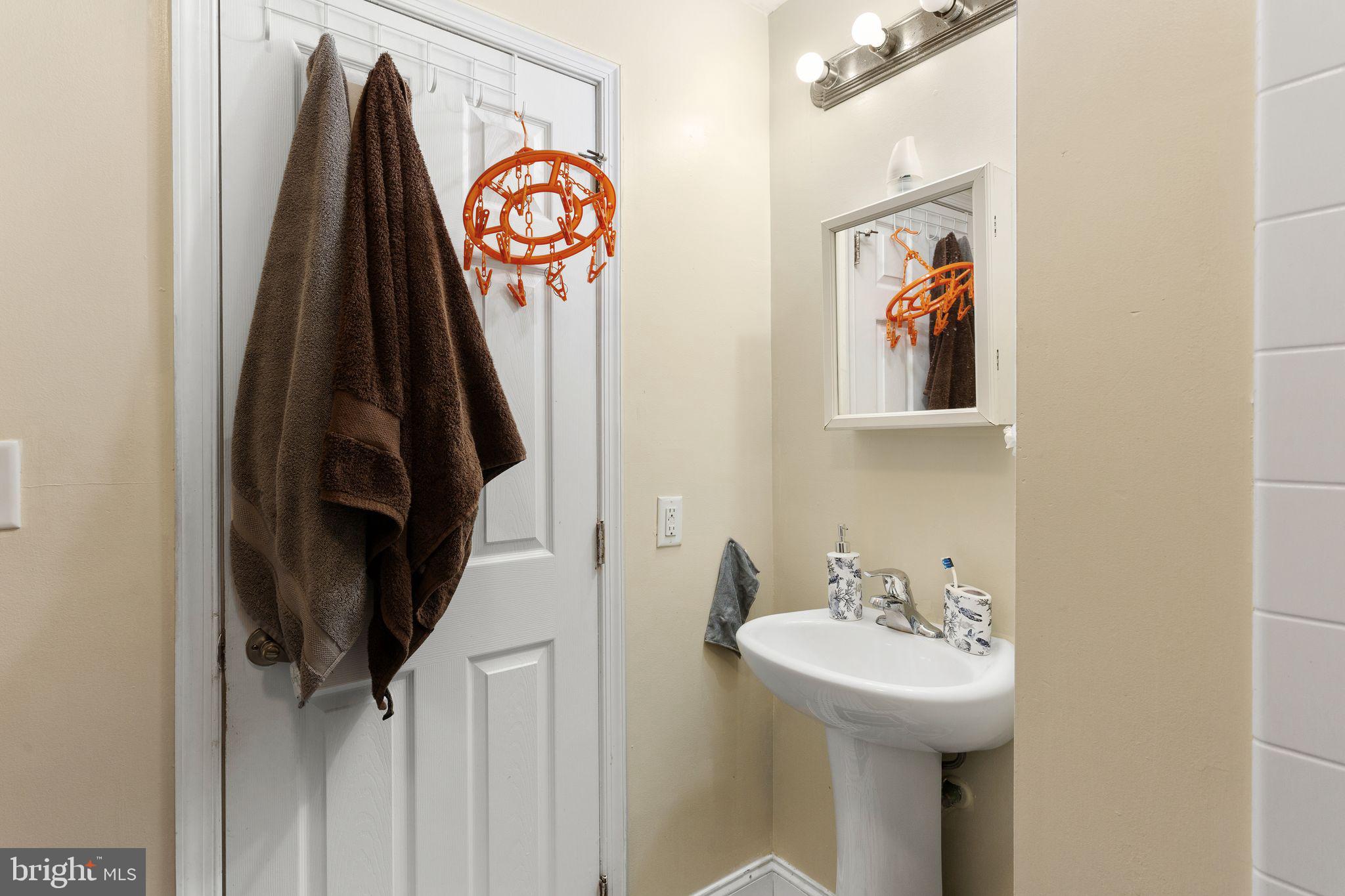 TEMPLE UNIVERSITY - Residential Income