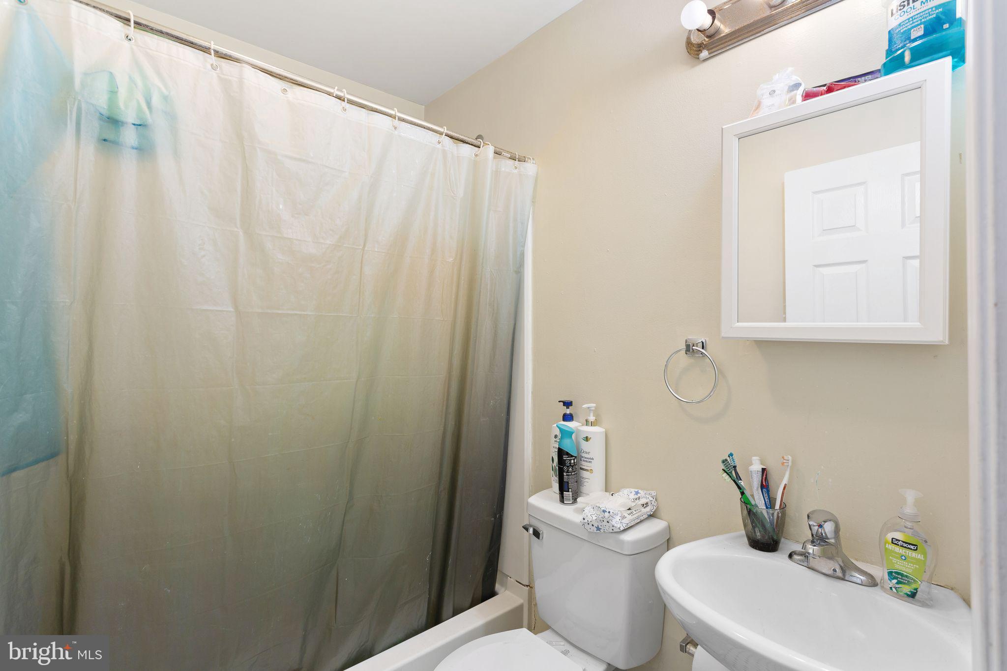 TEMPLE UNIVERSITY - Residential Income