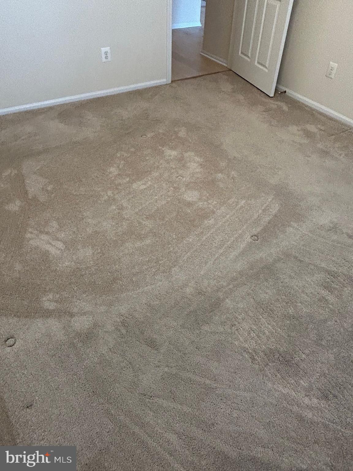 GATES OF MCLEAN - Residential Lease