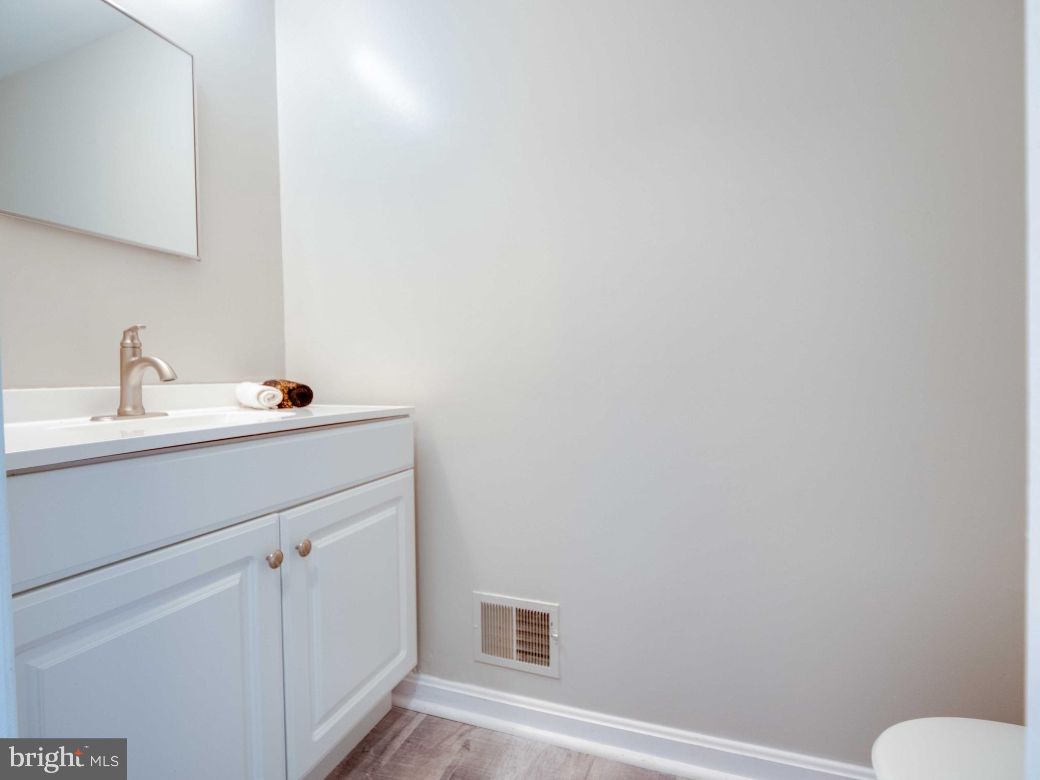 SHANNON STATION - Residential