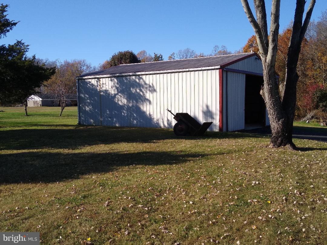 THE PLAINS - Residential