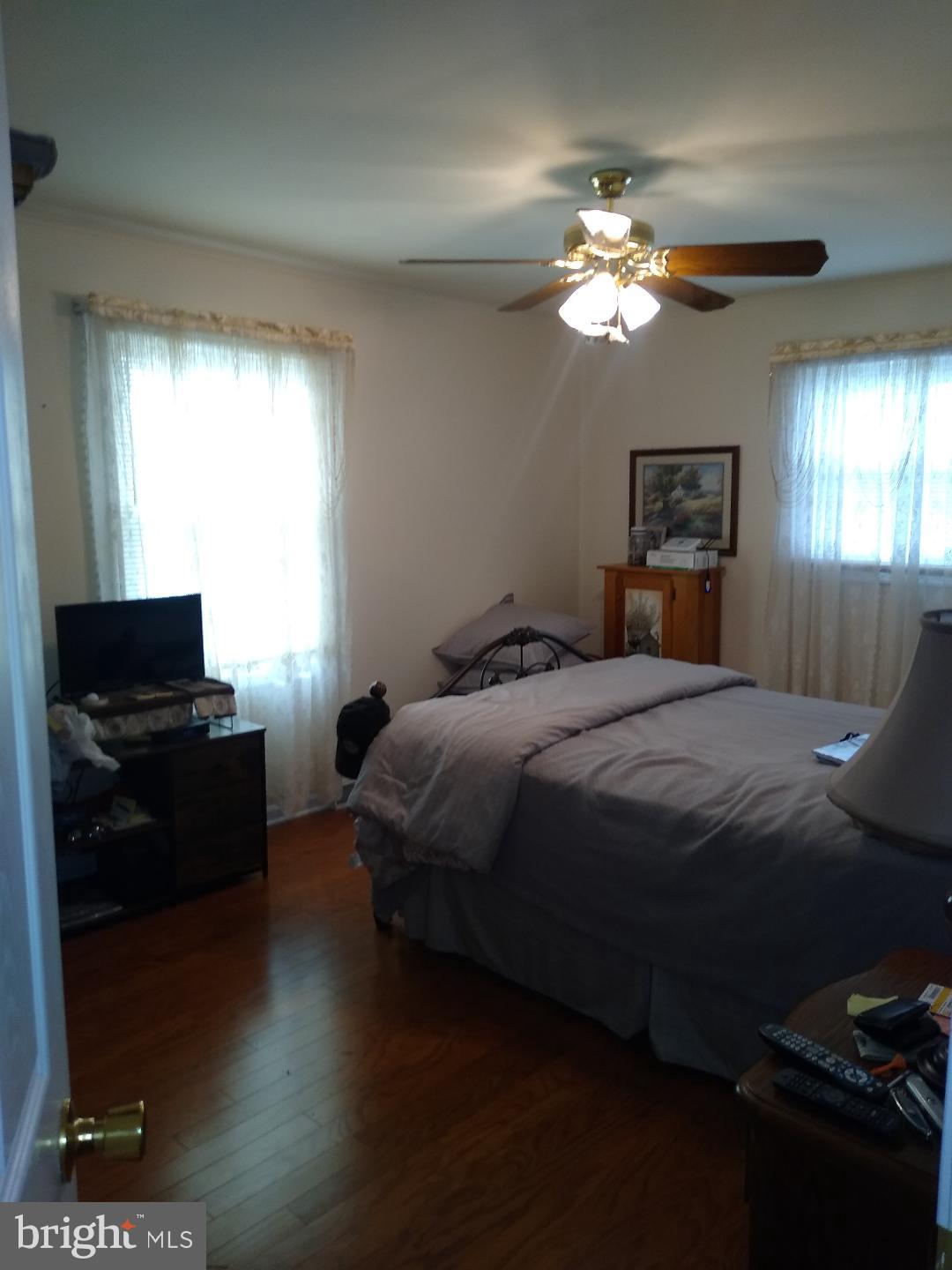 THE PLAINS - Residential