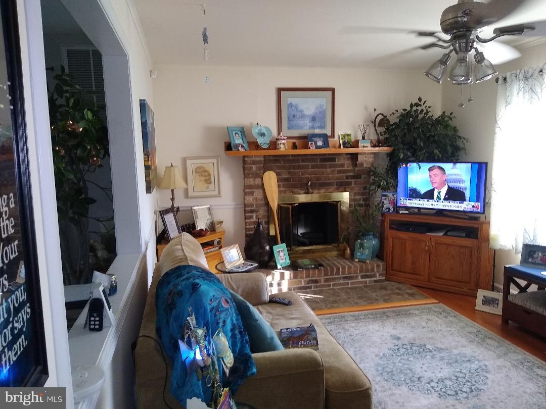 THE PLAINS - Residential