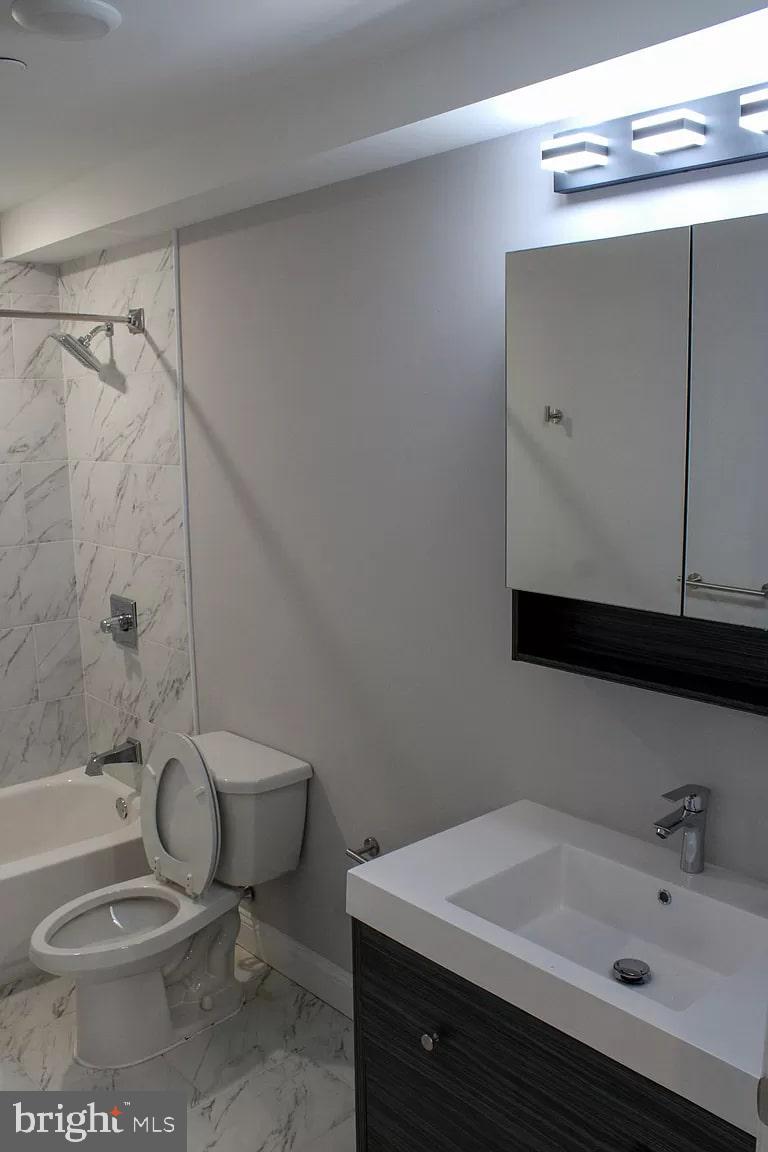 PHILADELPHIA - Residential Lease