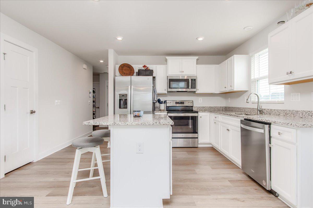 28 OPULENT COURT