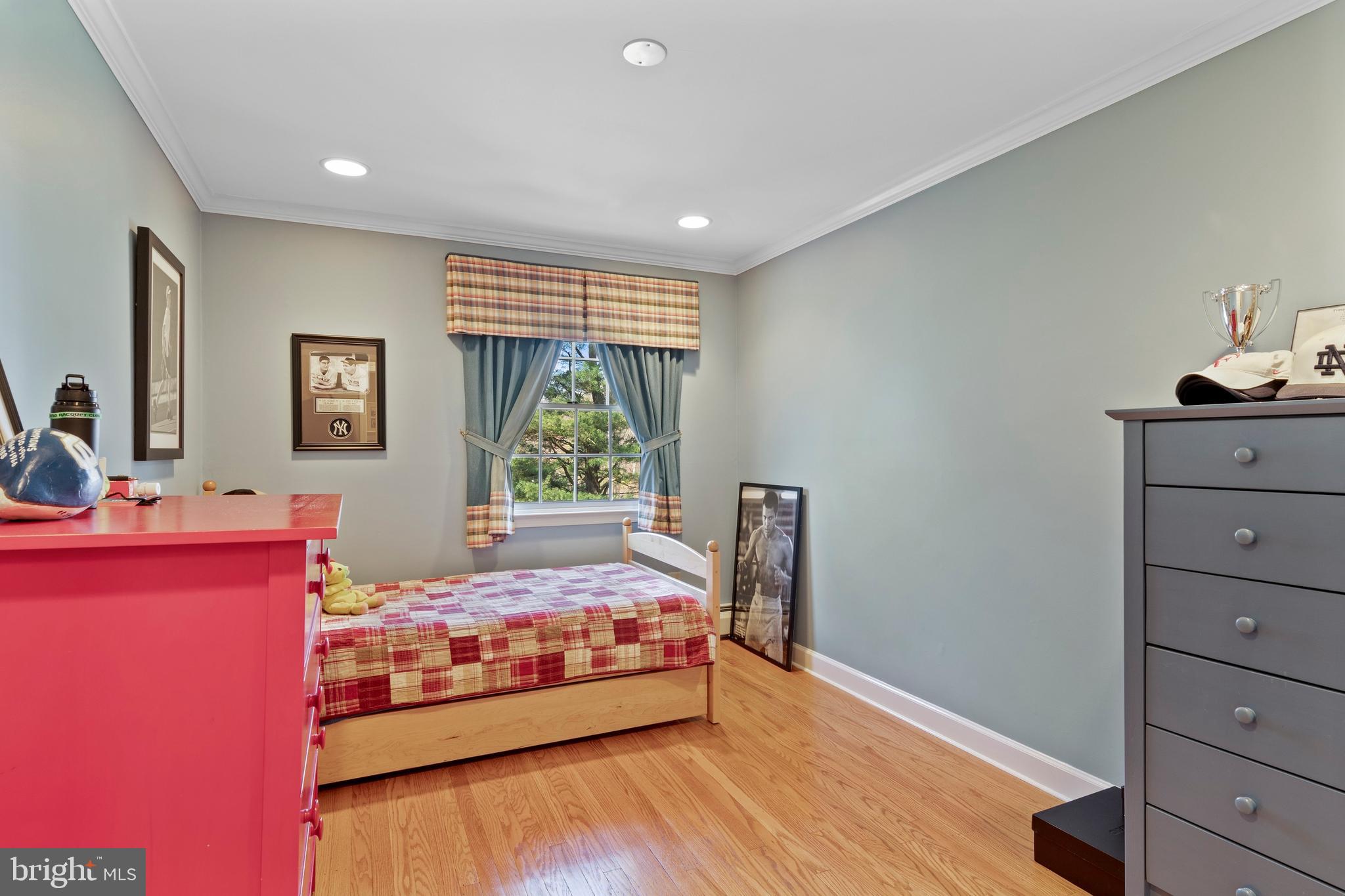 BUTTONWOOD FARMS - Residential