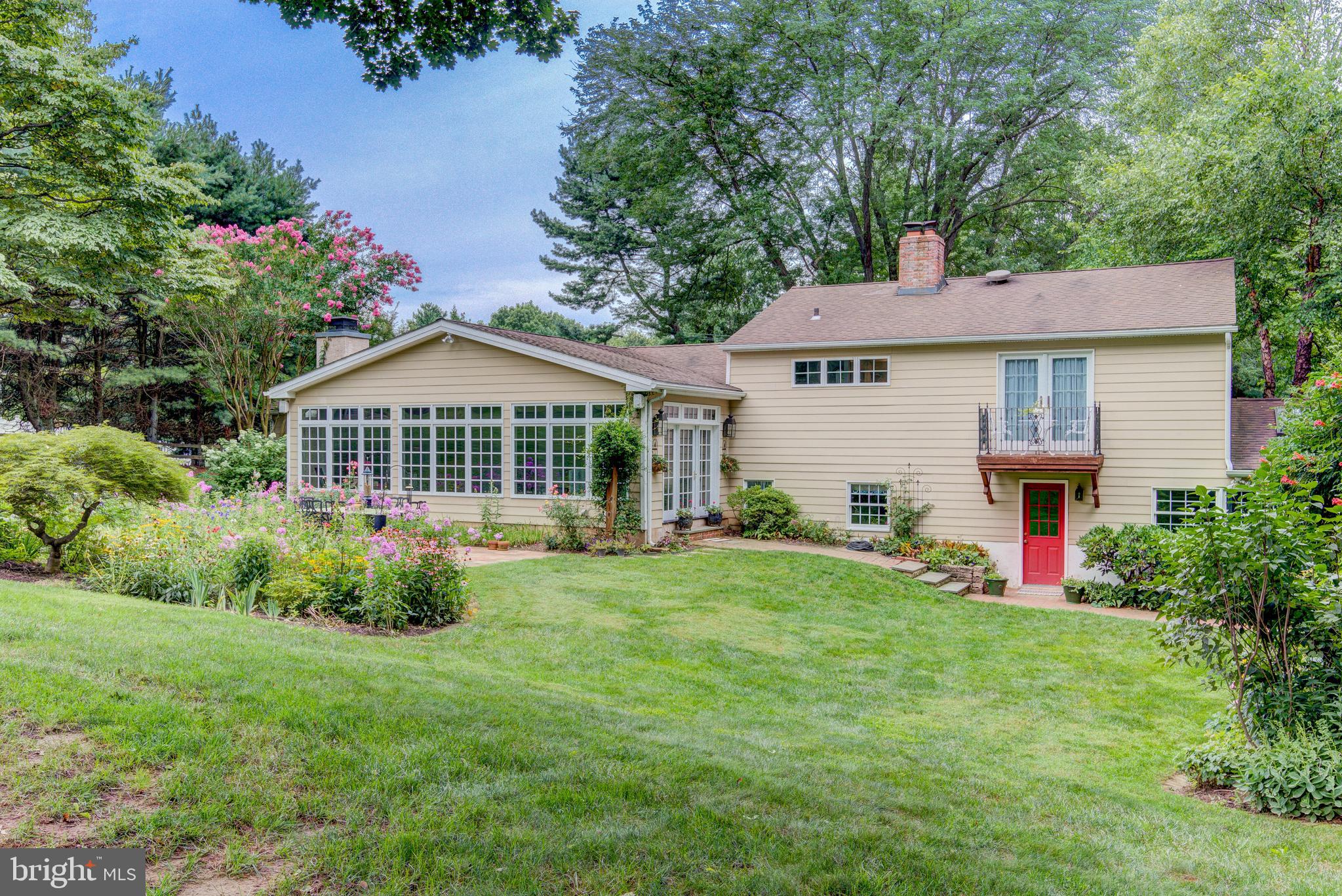 BUTTONWOOD FARMS - Residential