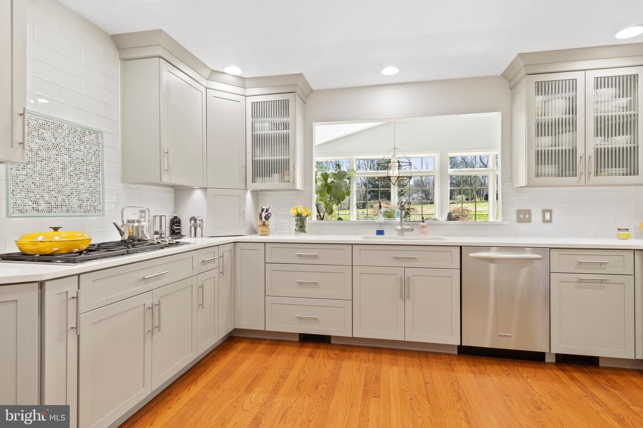 BUTTONWOOD FARMS - Residential