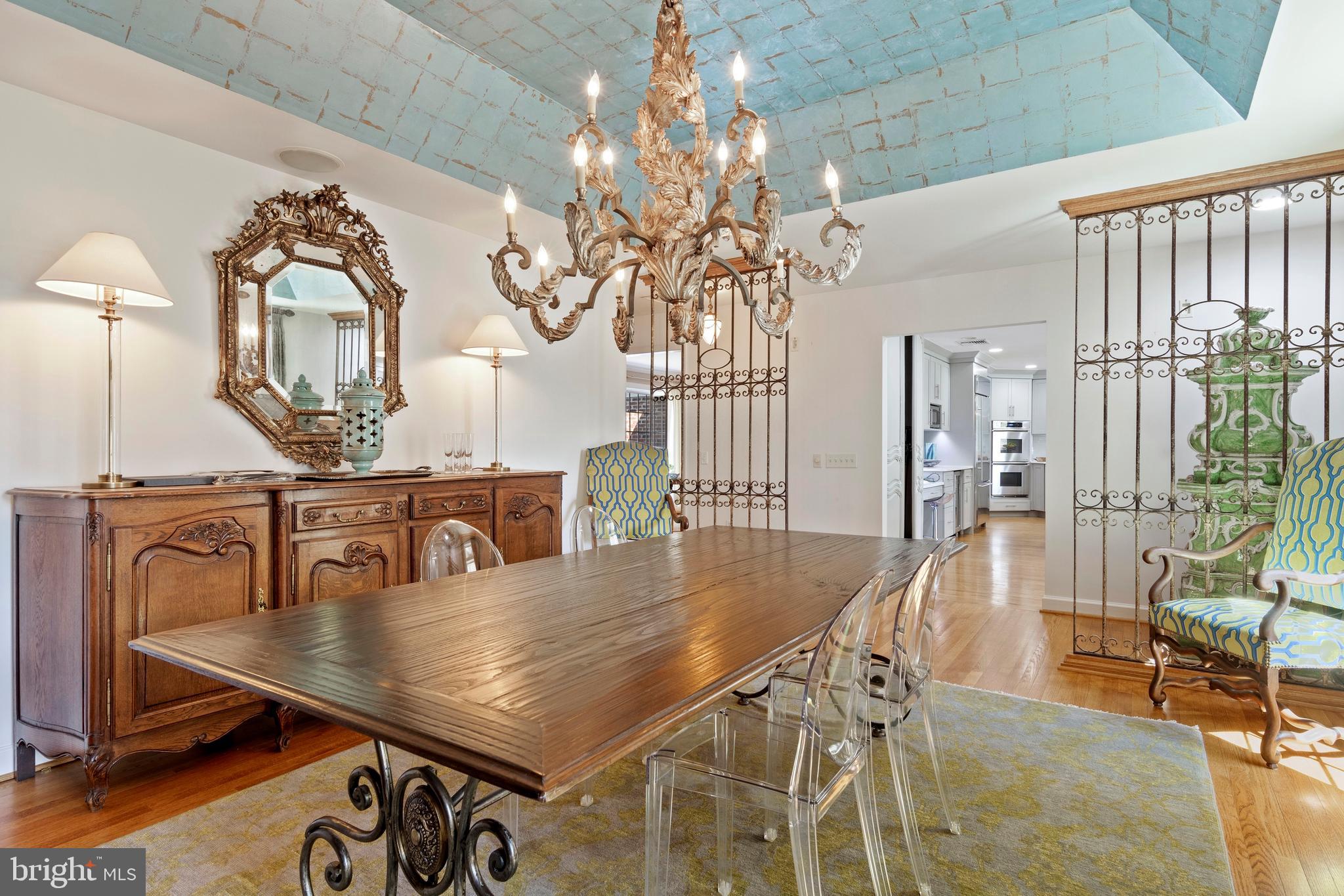 BUTTONWOOD FARMS - Residential