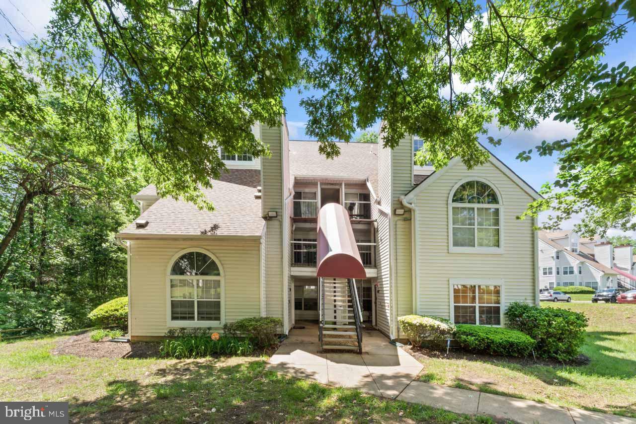 Welcome to your new sanctuary! This stunning 2-bedroom condo is nestled in the picturesque Lake Arbor neighborhood of Bowie, offering a serene retreat with all the comforts of home. Step inside to discover an inviting ambiance highlighted by a charming wood-burning fireplace, perfect for cozying up during chilly evenings.
The gourmet kitchen is a chef's delight, boasting sleek stainless steel appliances, stylish countertops, and a convenient breakfast bar that beckons for casual meals and entertaining. Each bedroom is designed for comfort and tranquility, making it easy to unwind after a long day.
You’ll also appreciate the convenience of BRAND NEW WINDOWS, a full-sized washer and dryer tucked away in the unit, adding to the ease of everyday living. This condo’s prime location means you're just moments away from metro access, top-notch hospitals, excellent schools, beautiful parks, and vibrant shopping centers. Don’t miss the opportunity to make this immaculate condo your new home sweet home today!