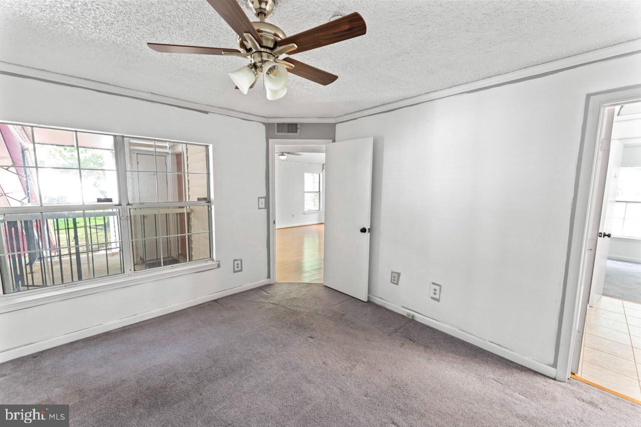 1013 FALLCREST COURT 4-203