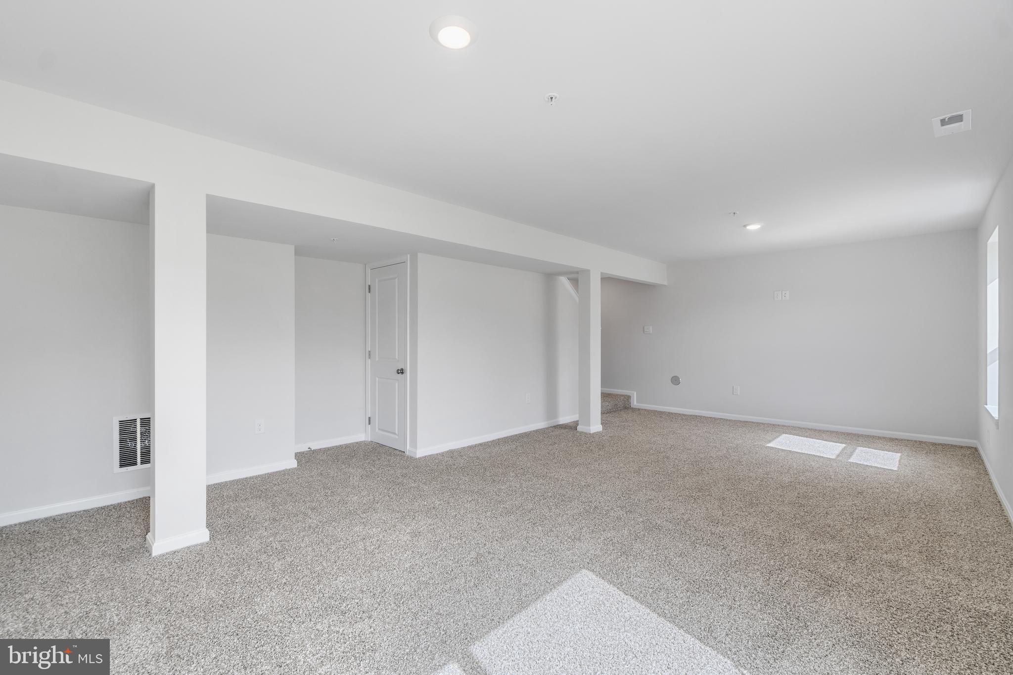 RED HILL - Residential