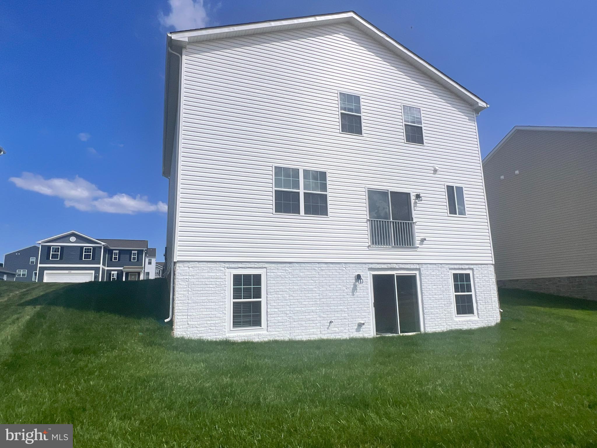 RED HILL - Residential