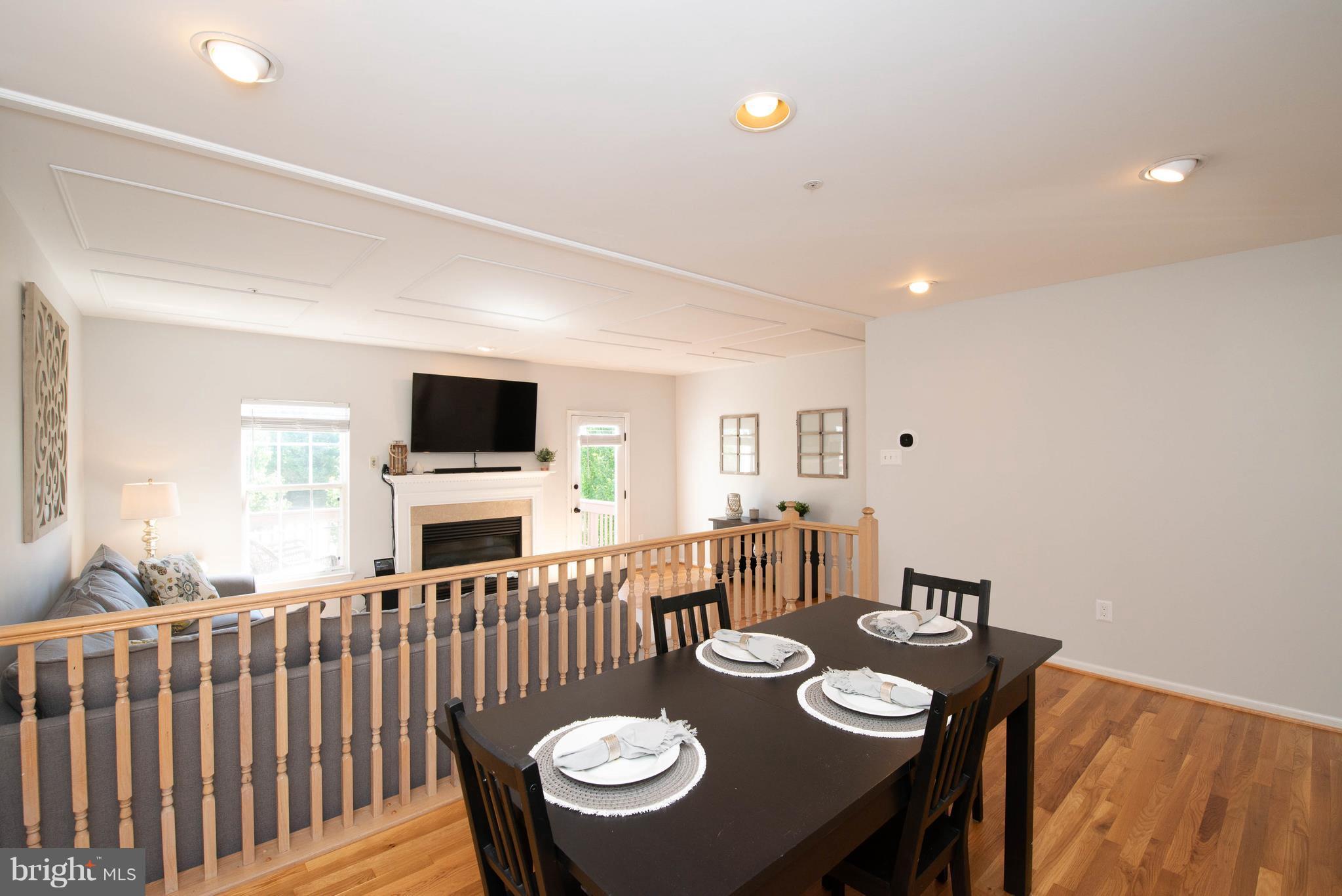 BROADVIEW - Residential