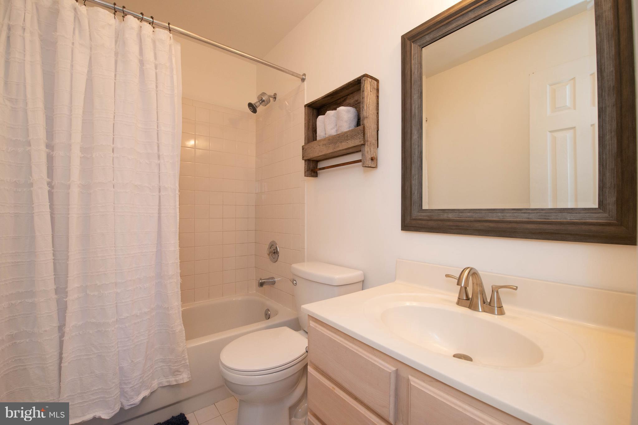 BROADVIEW - Residential