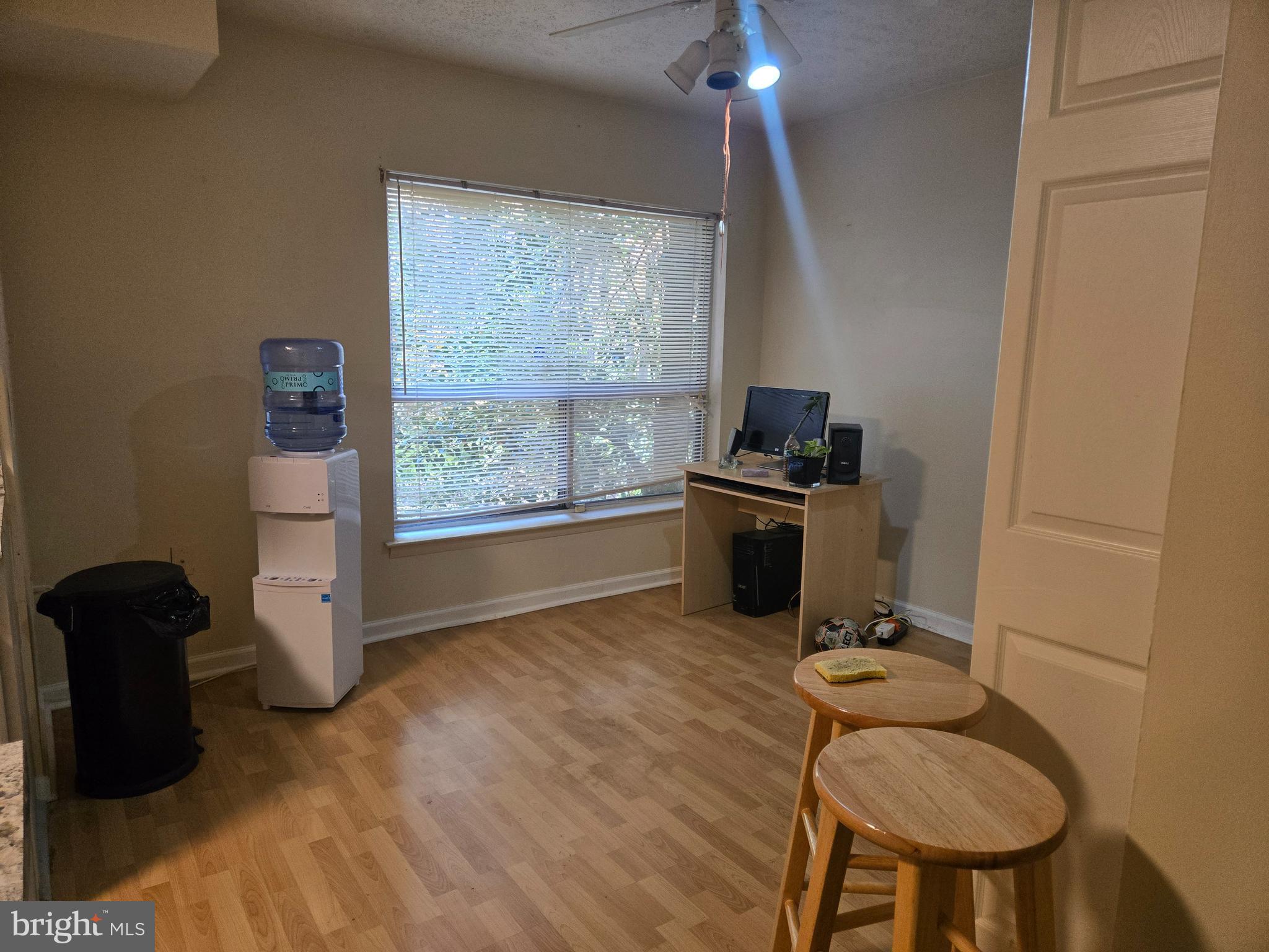 GREENBRIAR CONDO PHASE I - Residential Lease