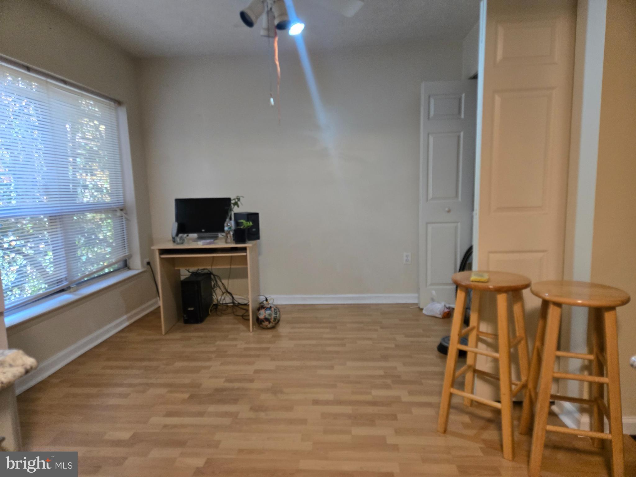 GREENBRIAR CONDO PHASE I - Residential Lease