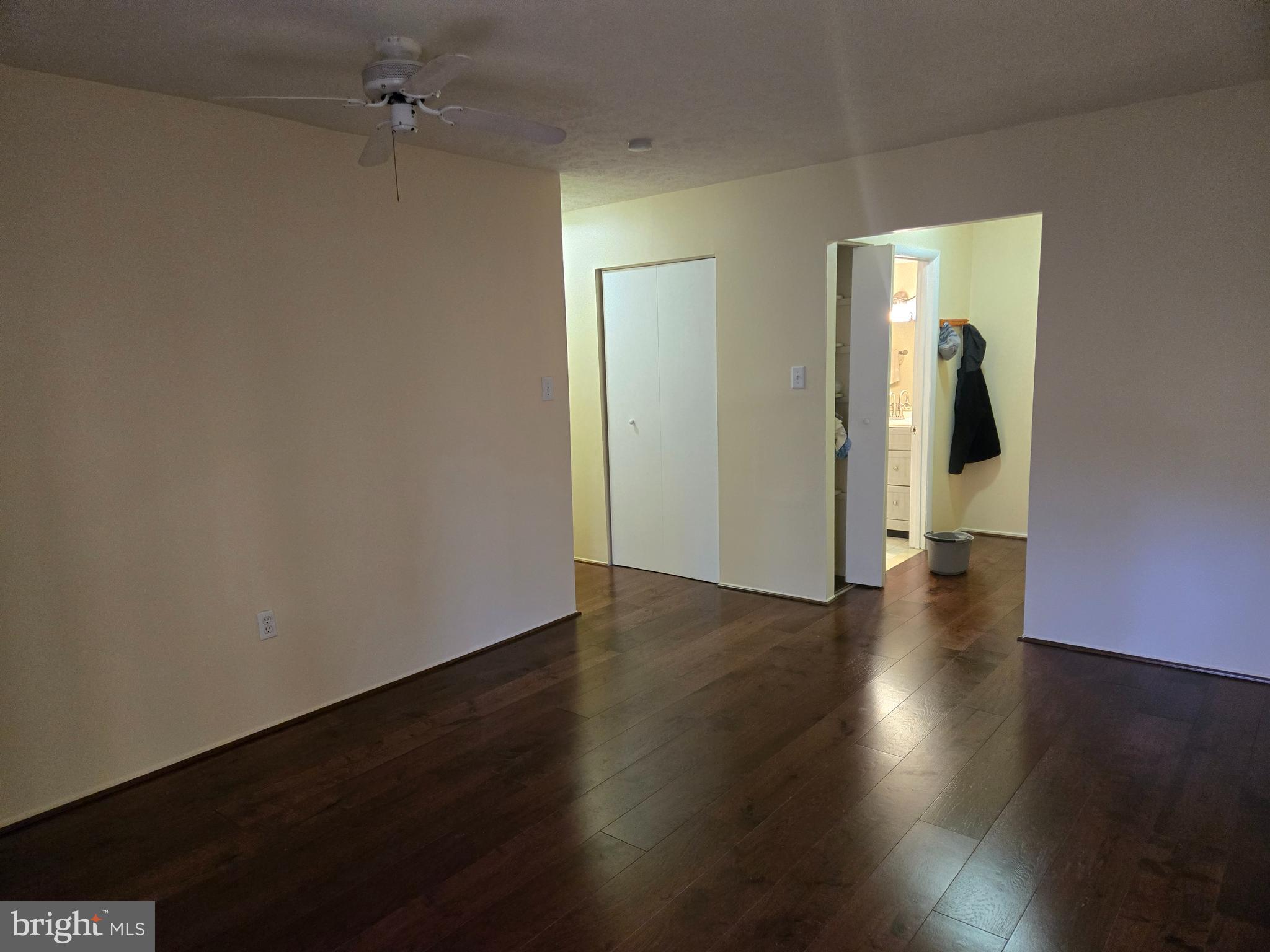 GREENBRIAR CONDO PHASE I - Residential Lease