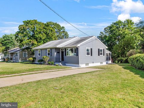 413 GLENWOOD AVENUE GLEN BURNIE MD 21061