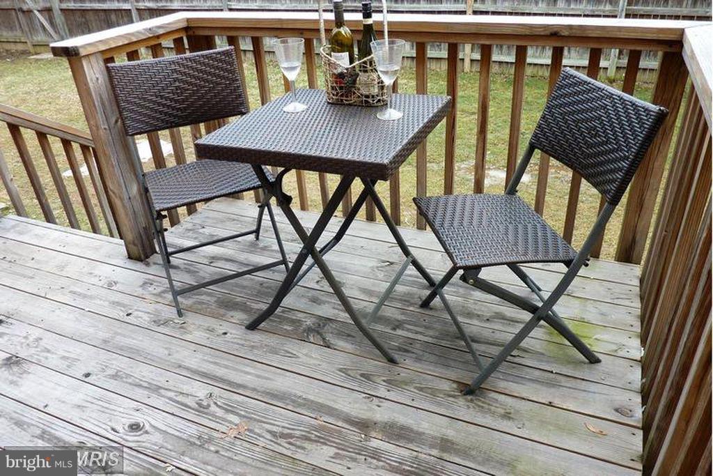 ARLINGTON VILLAGE - Residential Lease