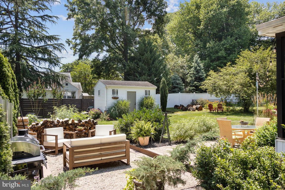 ADMIRAL HEIGHTS - Residential