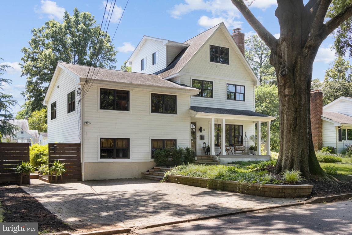 ADMIRAL HEIGHTS - Residential